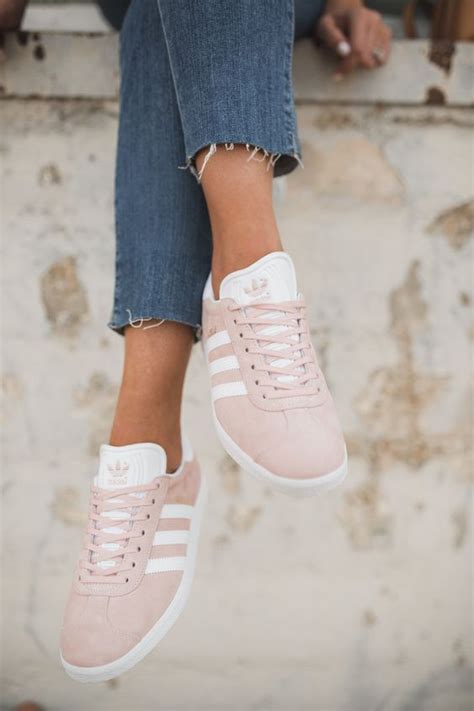 icey pink gazelle j